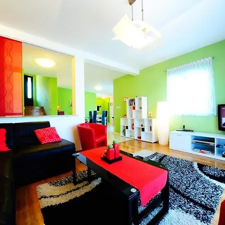 House Mari